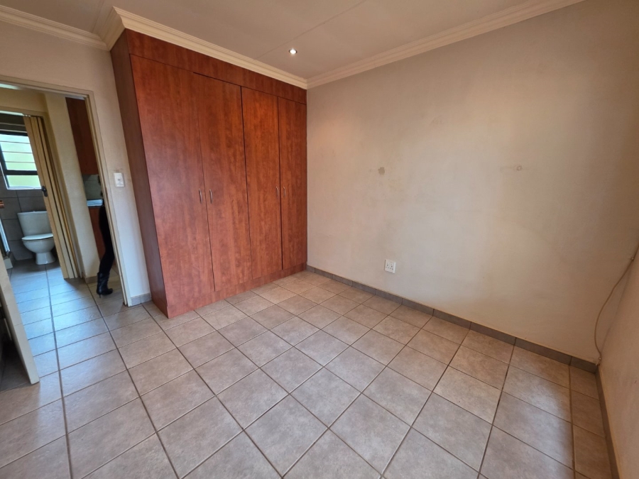 2 Bedroom Property for Sale in Wilkoppies North West